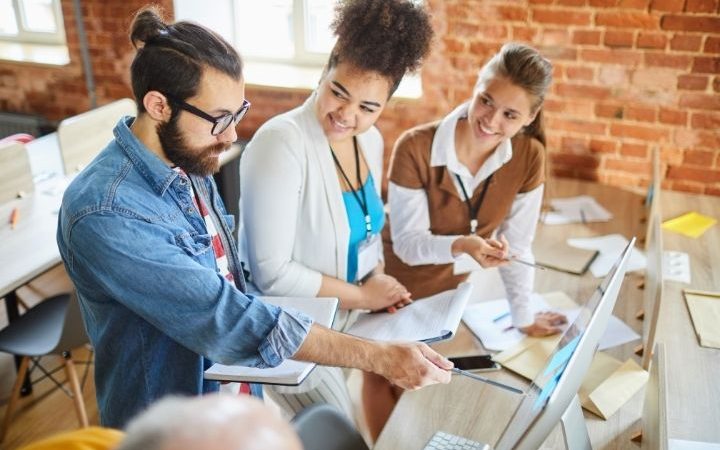 How To Become a Data Analyst